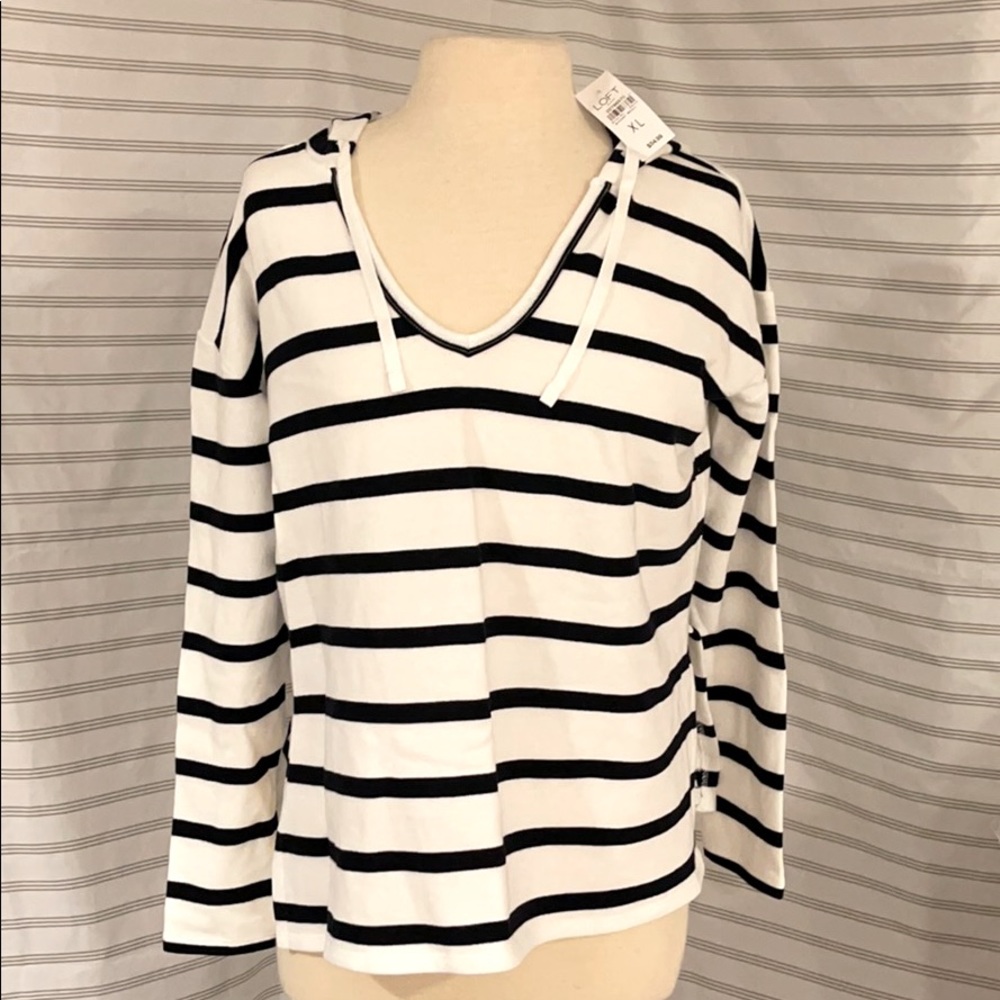 LOFT outlet Hoodie shirt size XL long sleeves